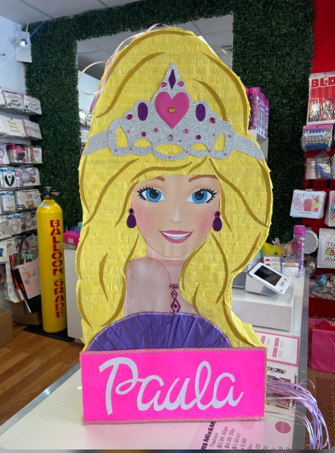 Barbie piñata custom 3ft
